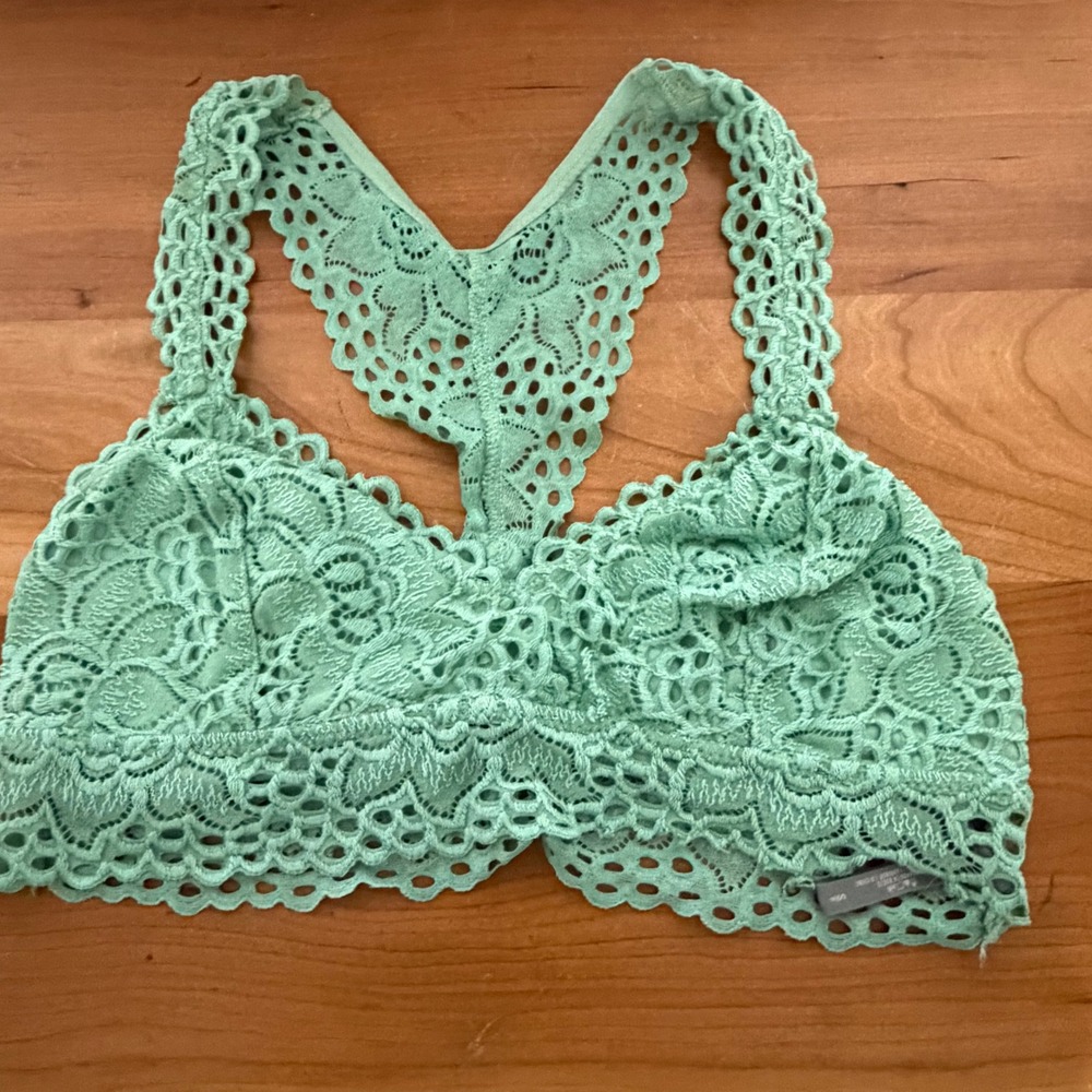 Aerie Mint Green Lace Racerback Bralette Scalloped Crochet Boho Small